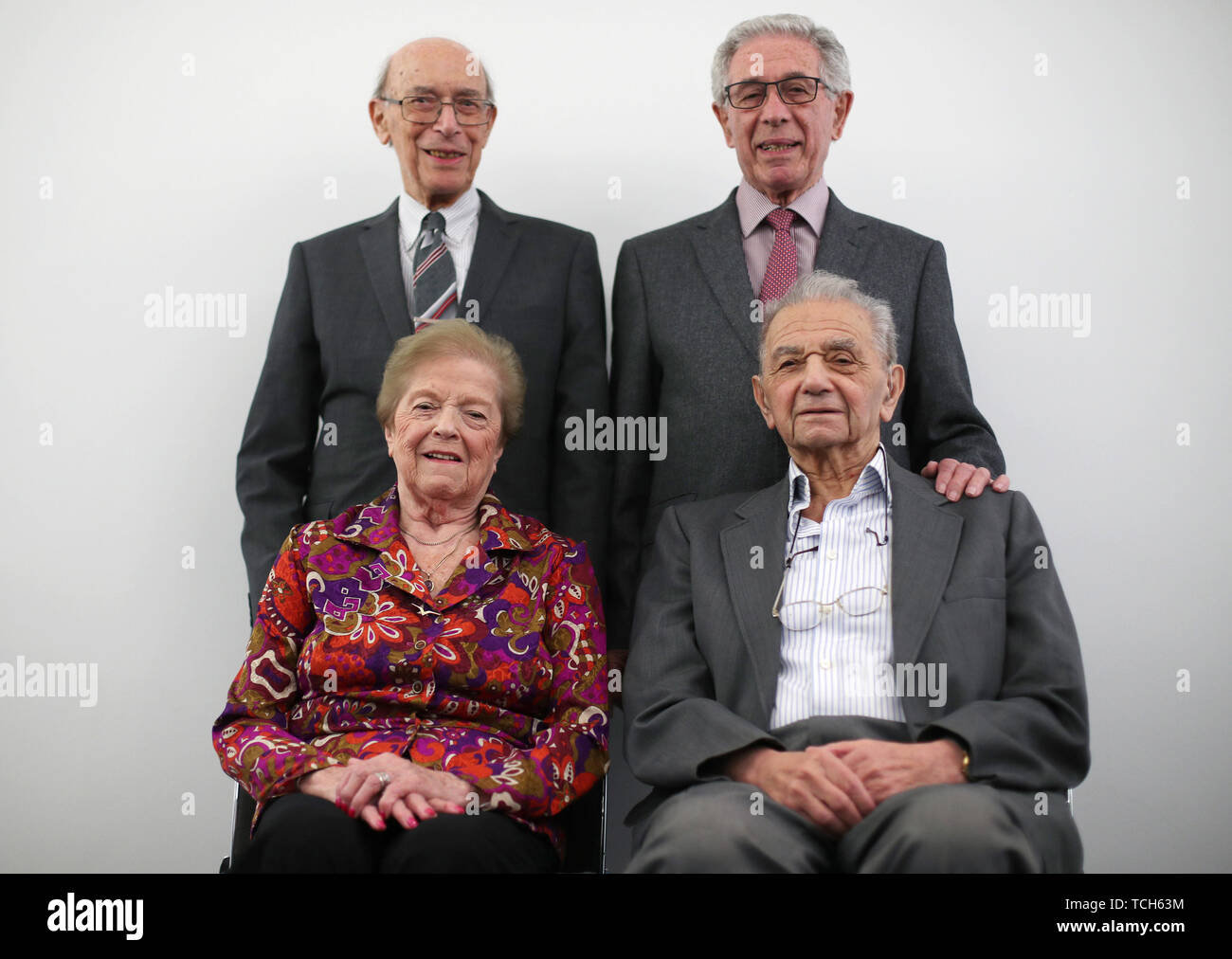 Udelade mikroskop Kan ikke lide clockwise from top left) Holocaust survivors George Hans Vulkan, Ernest  Simon, Walter Kammerling and Ruzena Levy, at the Jewish Museum London, they  will receive a British Empire Medal in the Queen's Birthday