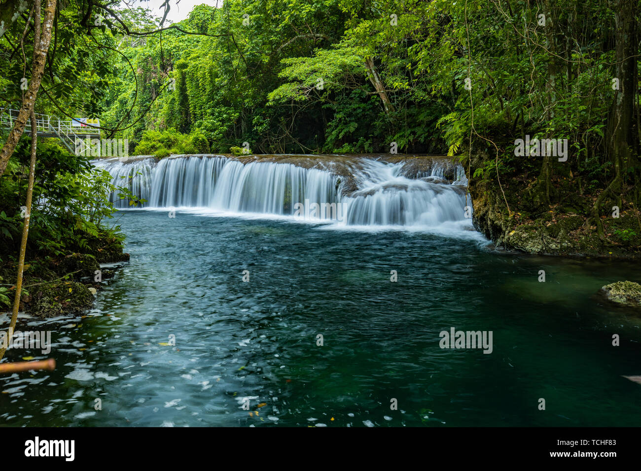 rarru-rentapao-cascades-waterfall-and-the-river-teouma-village-efate
