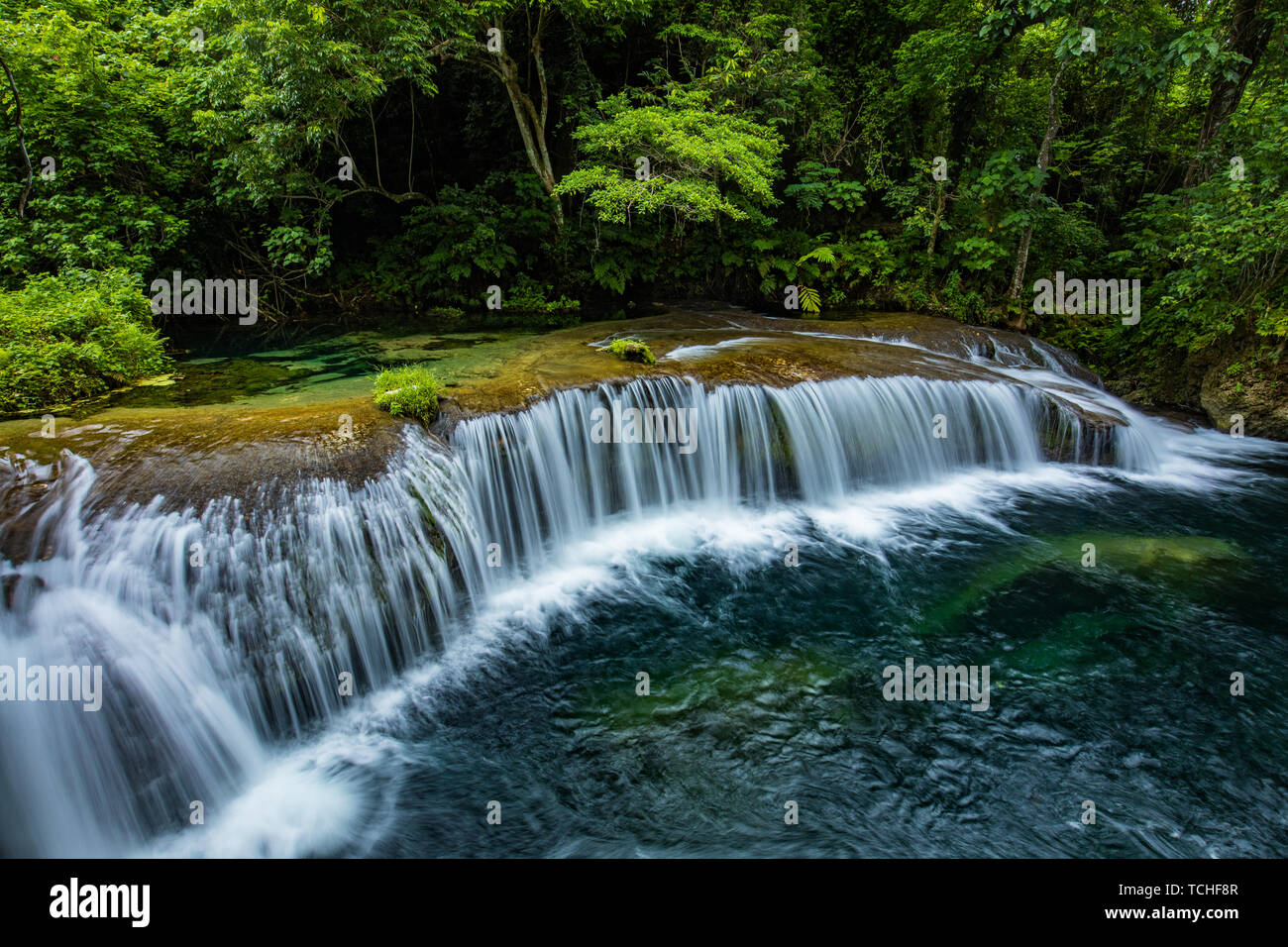rarru-rentapao-cascades-waterfall-and-the-river-teouma-village-efate