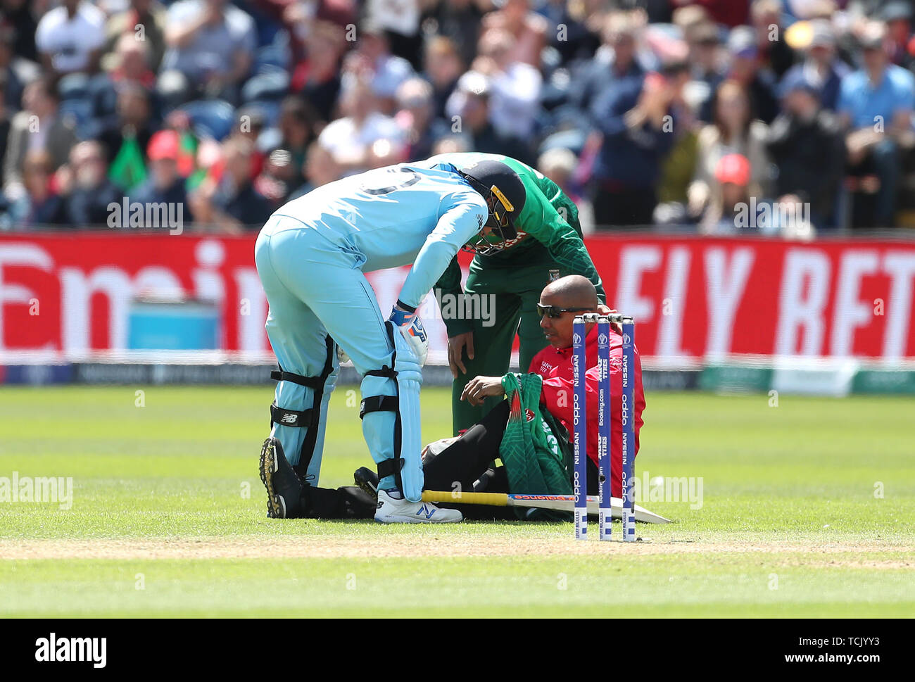 Cricket umpire joel wilson hires stock photography and images Alamy