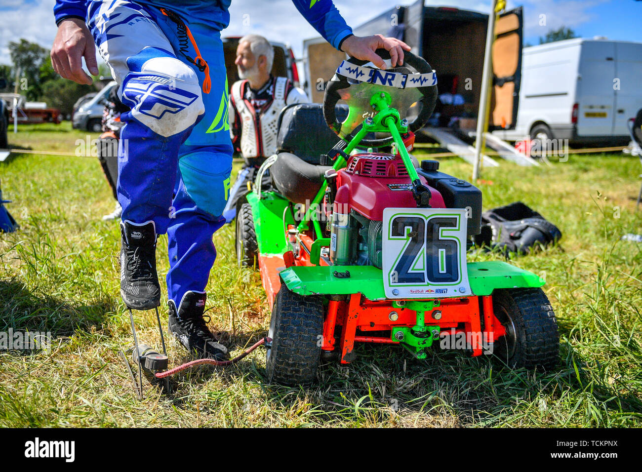 Lawn mower racing espn new arrivals