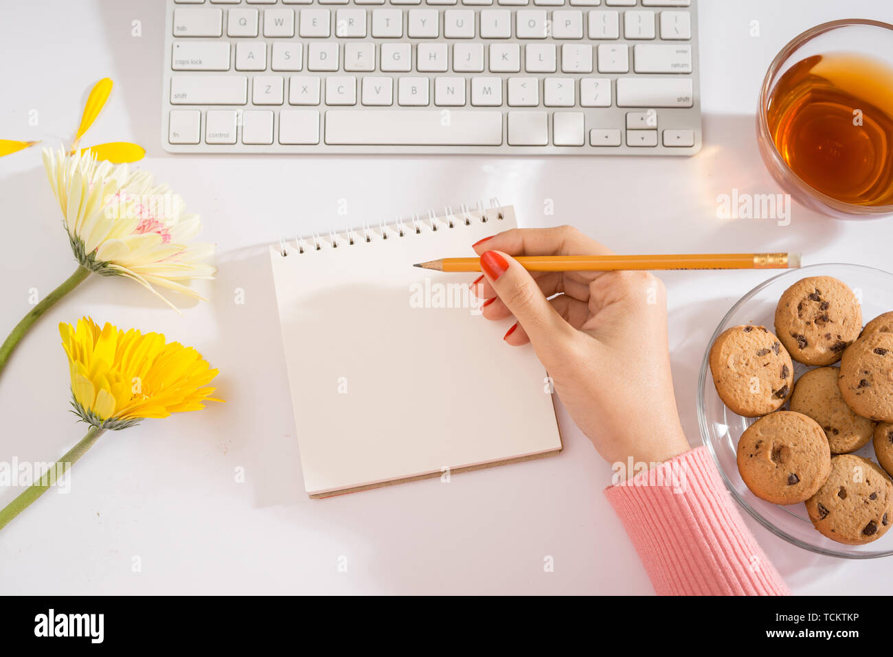 Woman typing on keyboard making hi-res stock photography and images - Alamy
