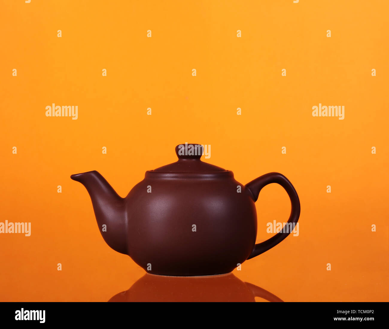Classic chinese teapot of brown clay Stock Photo Alamy