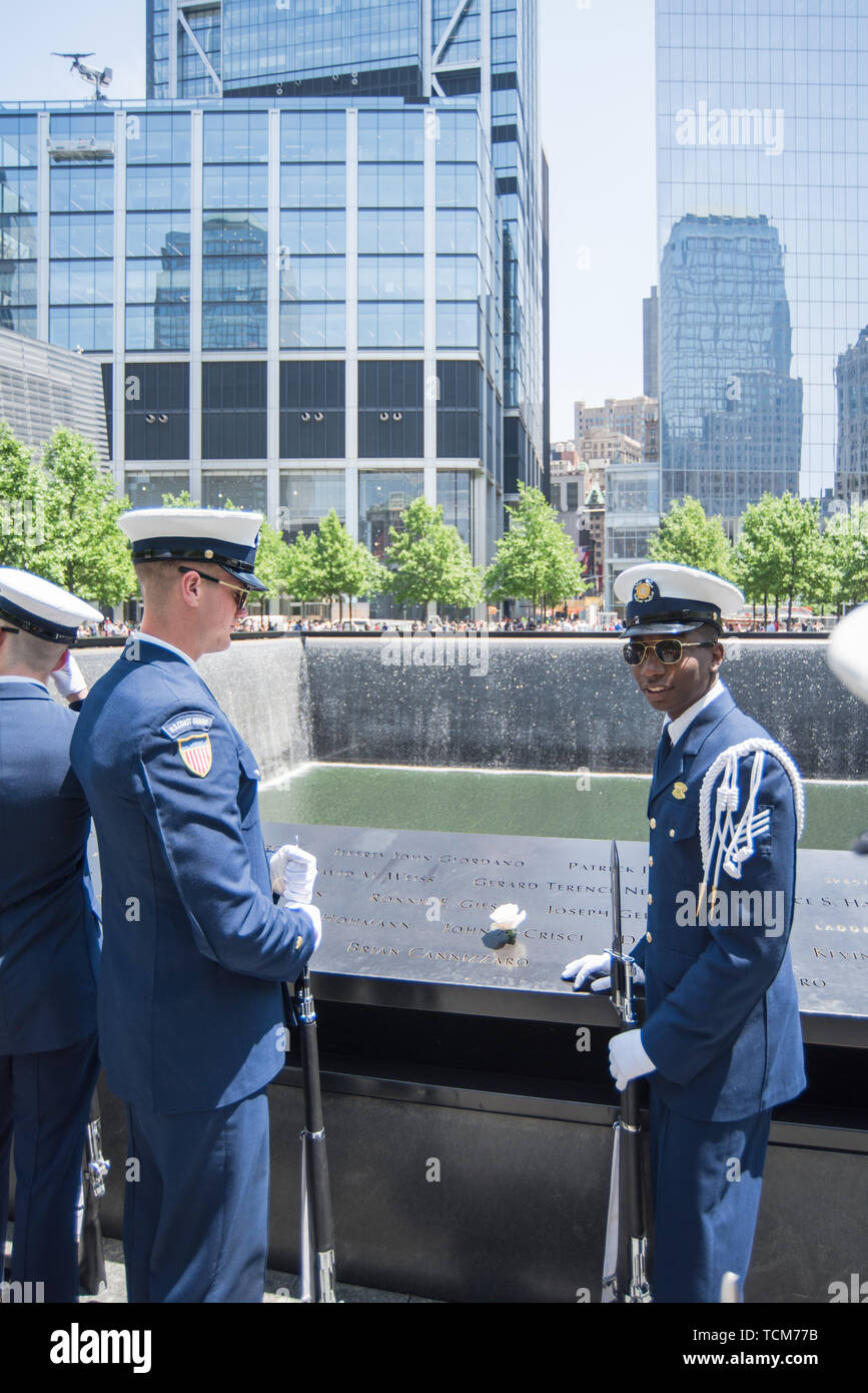 911 Memorial where two Navy men laid flower Stock Photo