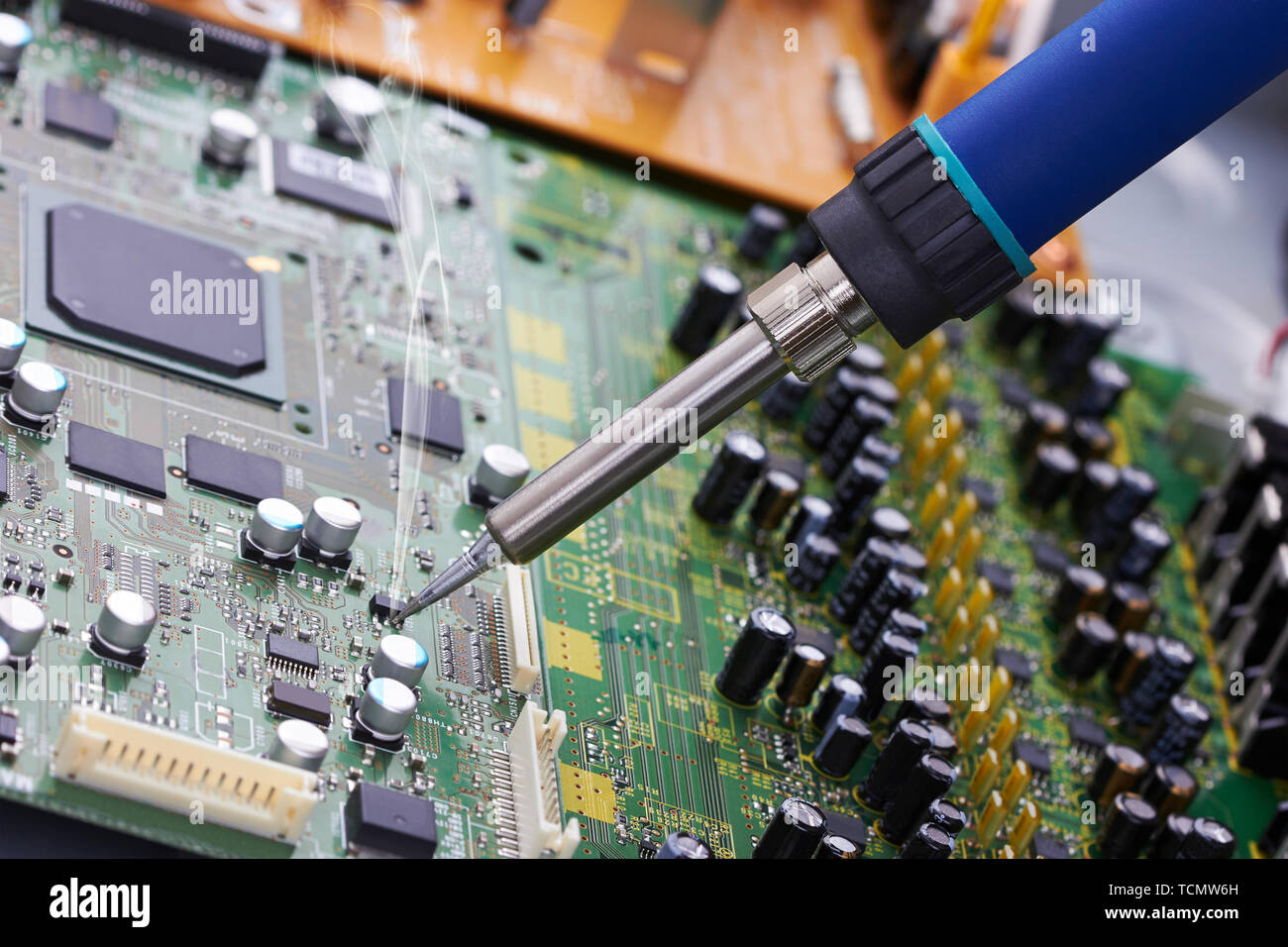Soldering parts hires stock photography and images Alamy