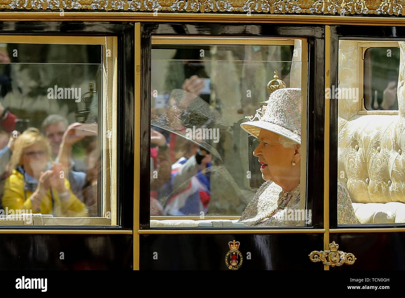London, UK. 8th June 2019. Britain's Queen Elizabeth II is seen in a carriage on her way to Buckingham Palace after the Trooping the Colour ceremony, which marks her 93rd birthday.  Credit: Dinendra Haria/Alamy Live News Stock Photo