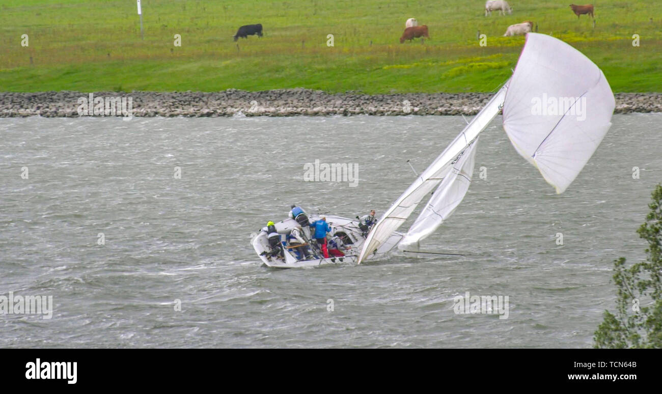 starwind pleasure yacht