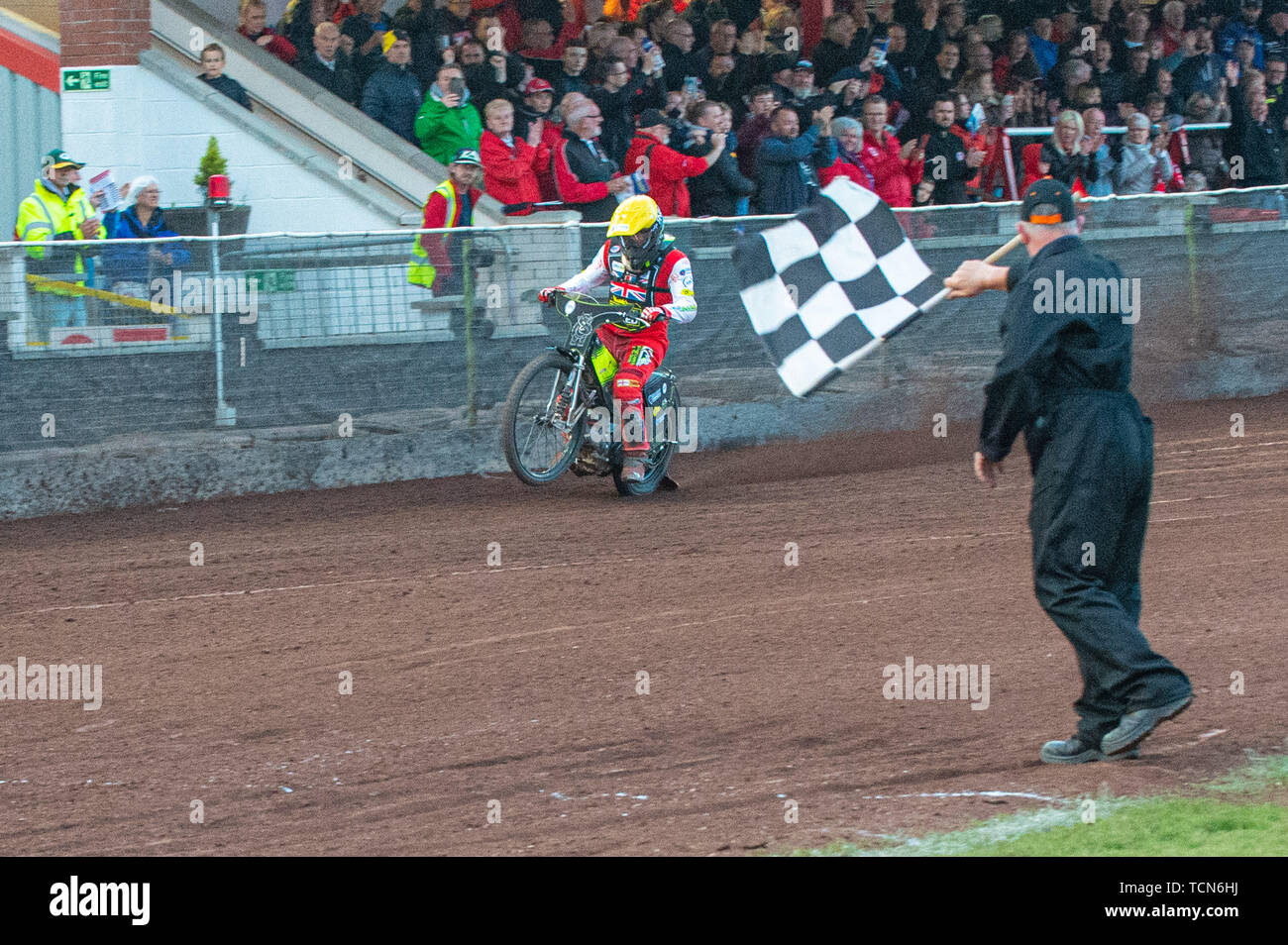 Glasgow, Scotland, UK. 08th June, 2019.  Craig Cook takes the heat win, winning the qualifier with a maximum 15 points during the FIM Speedway Grand Prix World Championship - Qualifying Round 1 at the Peugeot Ashfield Stadium, Glasgow on Saturday 8th June 2019. (Credit: Ian Charles | MI News) Credit: MI News & Sport /Alamy Live News Stock Photo