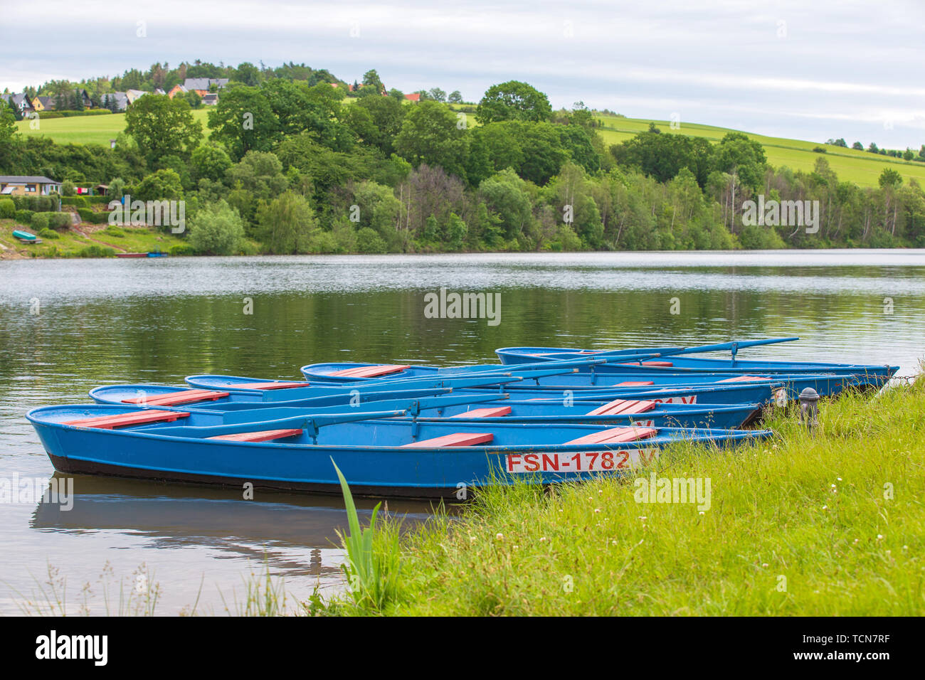 Boats on malter dam hires stock photography and images Alamy