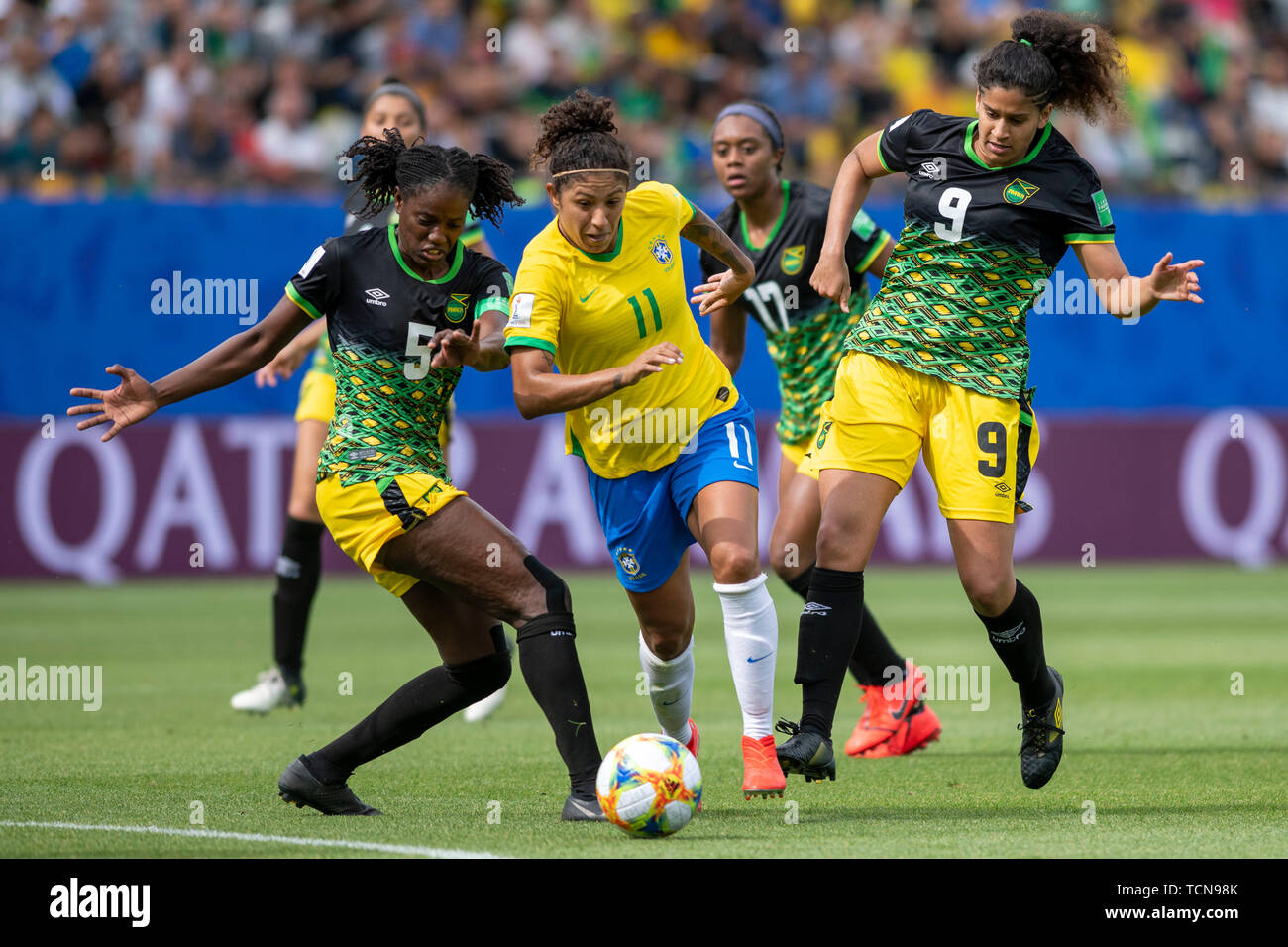 Grenoble, France. 09th June, 2019. BRAZIL VS. JAMAICA - Cristiane from Brazil during a match between Brazil and Jamaica, valid for the 2019 FIFA Women&#39;s World Cup, held on Sunday, June 9, 2019, at the Stade des Alpes Stadium in Grenoble, Fr. Credit: Foto Arena LTDA/Alamy Live News Stock Photo