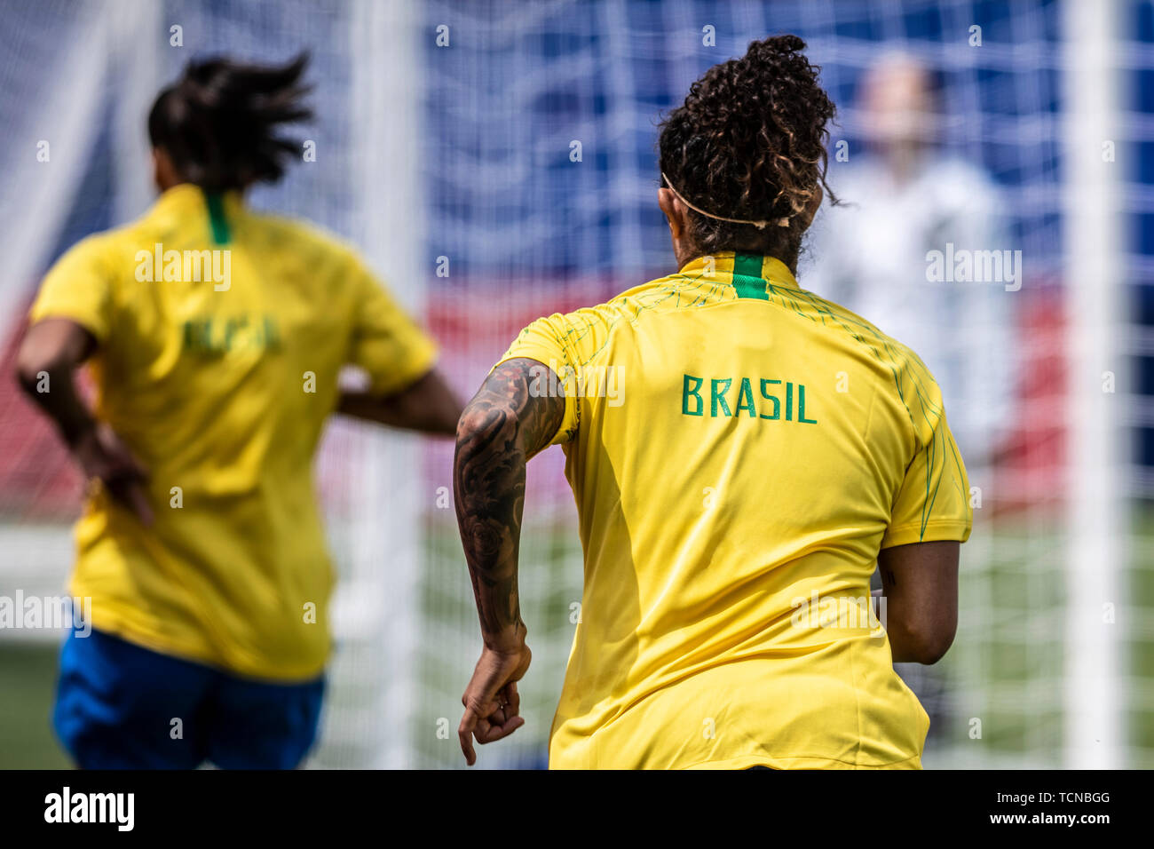 Grenoble, France. 09th June, 2019. BRAZIL VS. JAMAICA - Cristiane from Brazil before a match between Brazil and Jamaica, valid for the 2019 FIFA Women&#39;s World Cup, held on Sunday, June 9, 2019, at the Stade des Alpes Stadium in Grenoble, Fr. Credit: Foto Arena LTDA/Alamy Live News Stock Photo