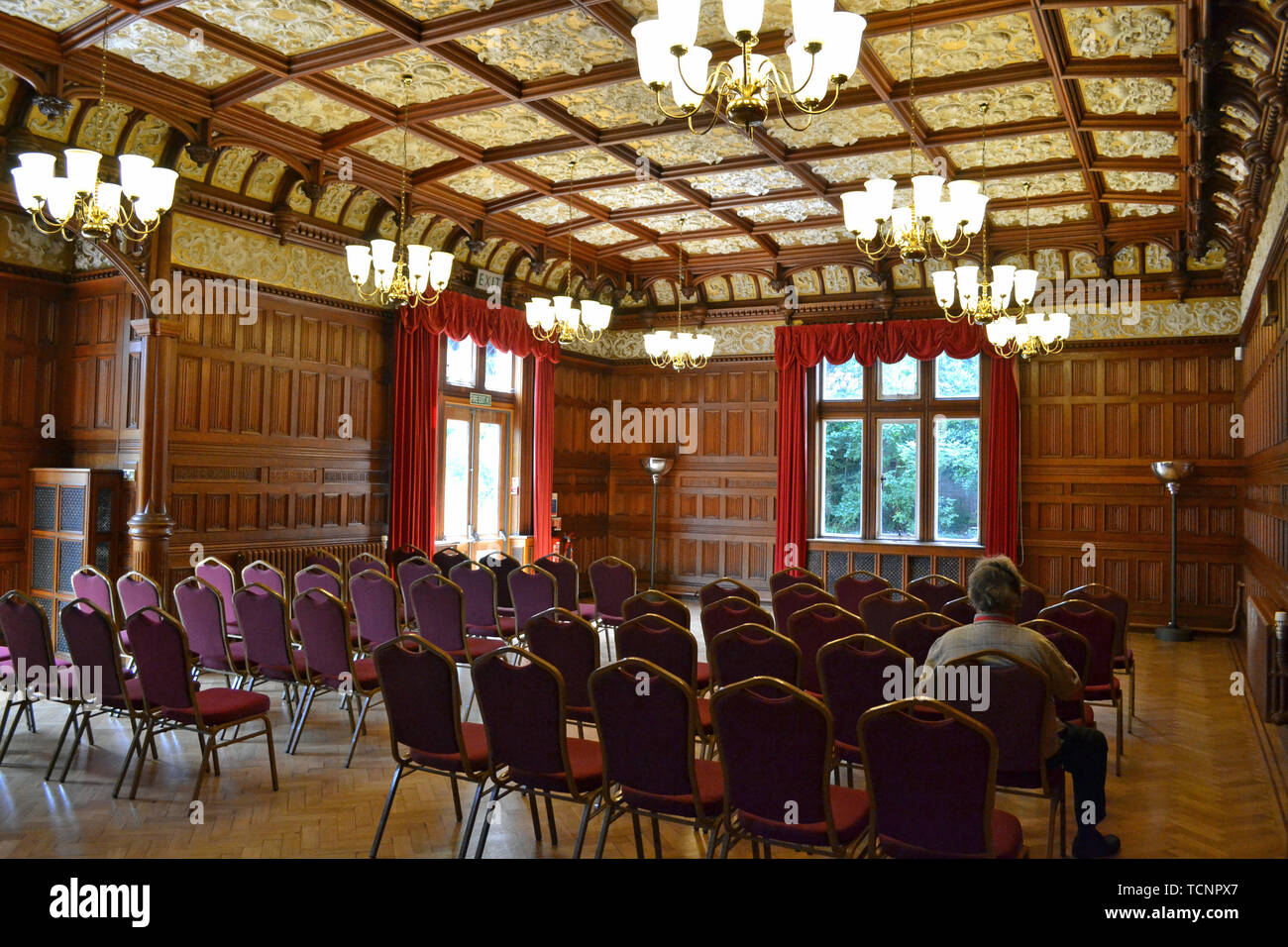 Inside theatre milton keynes hires stock photography and images Alamy