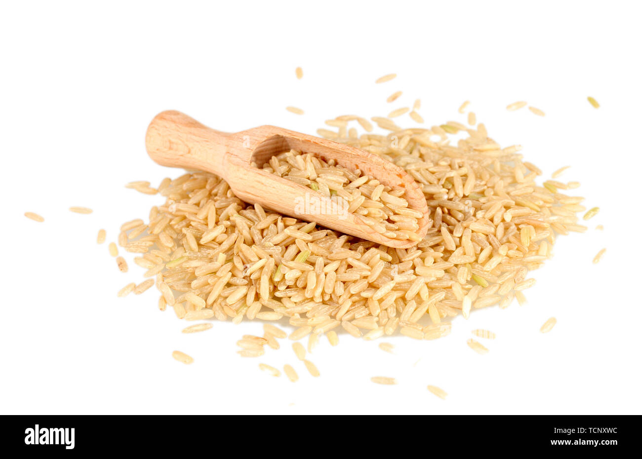 rice in wooden scoop isolated on white background Stock Photo - Alamy