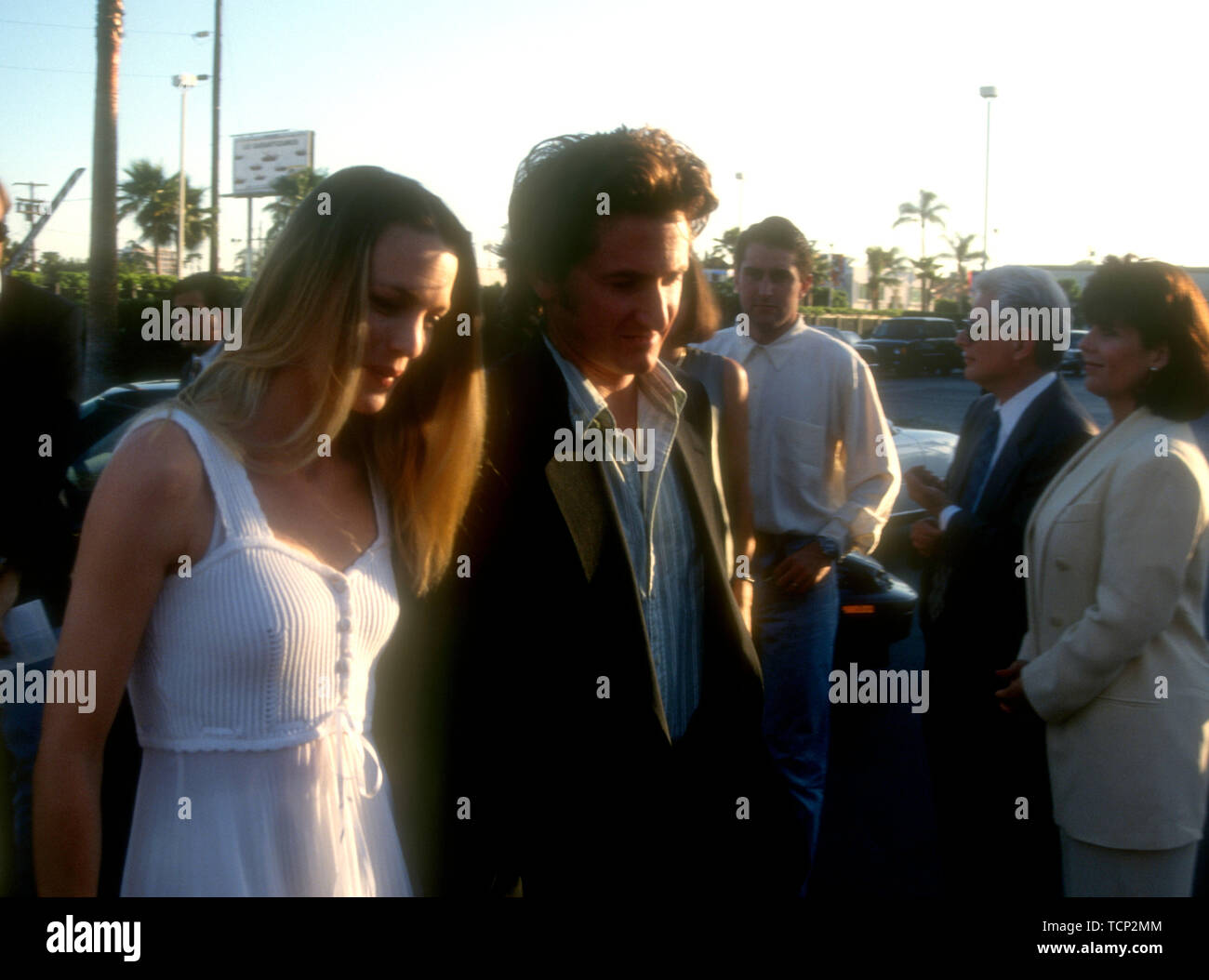 Hollywood, California, USA 23rd June 1994 Actress Robin Wright and actor Sean Penn attend Paramount Pictures 'Forrest Gump' Premiere on June 23, 1994 at Paramount Studios in Hollywood, California, USA. Photo by Barry King/Alamy Stock Photo Stock Photo