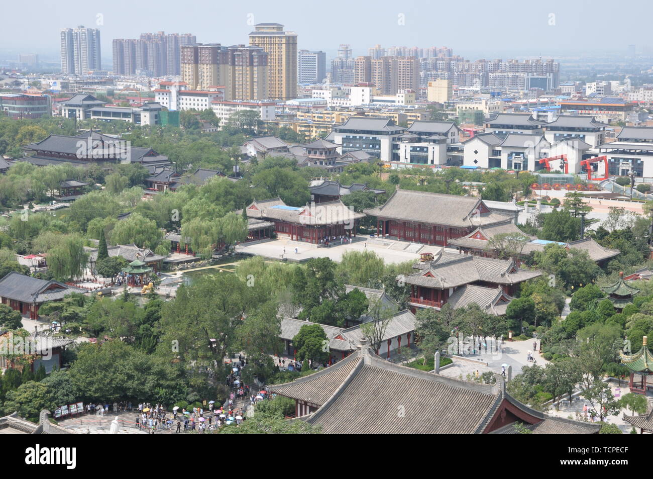 Huaqing Palace, Lintong, Xi'an, Shaanxi Province Stock Photo Alamy