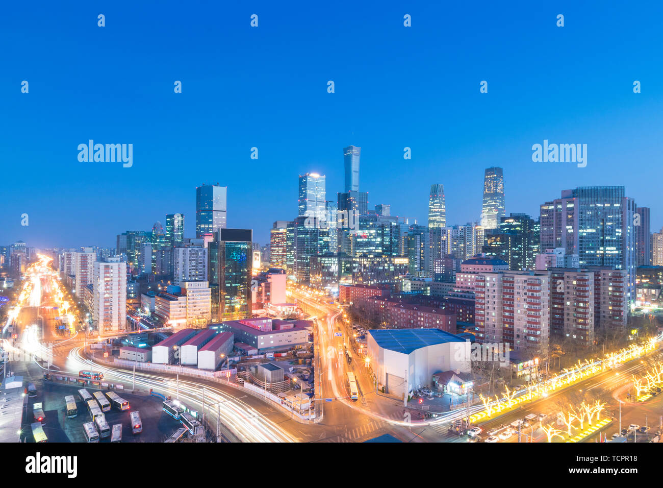 City night scenery automobile background hi-res stock photography and ...
