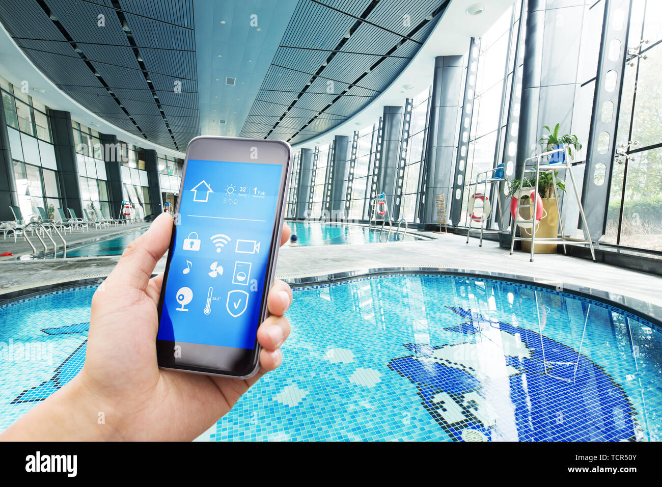Pool temperature control hi-res stock photography and images - Alamy