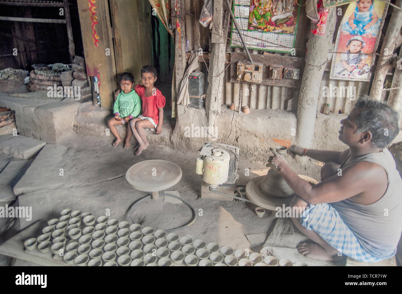 Documentary on earthen tea glass making process with potter family
