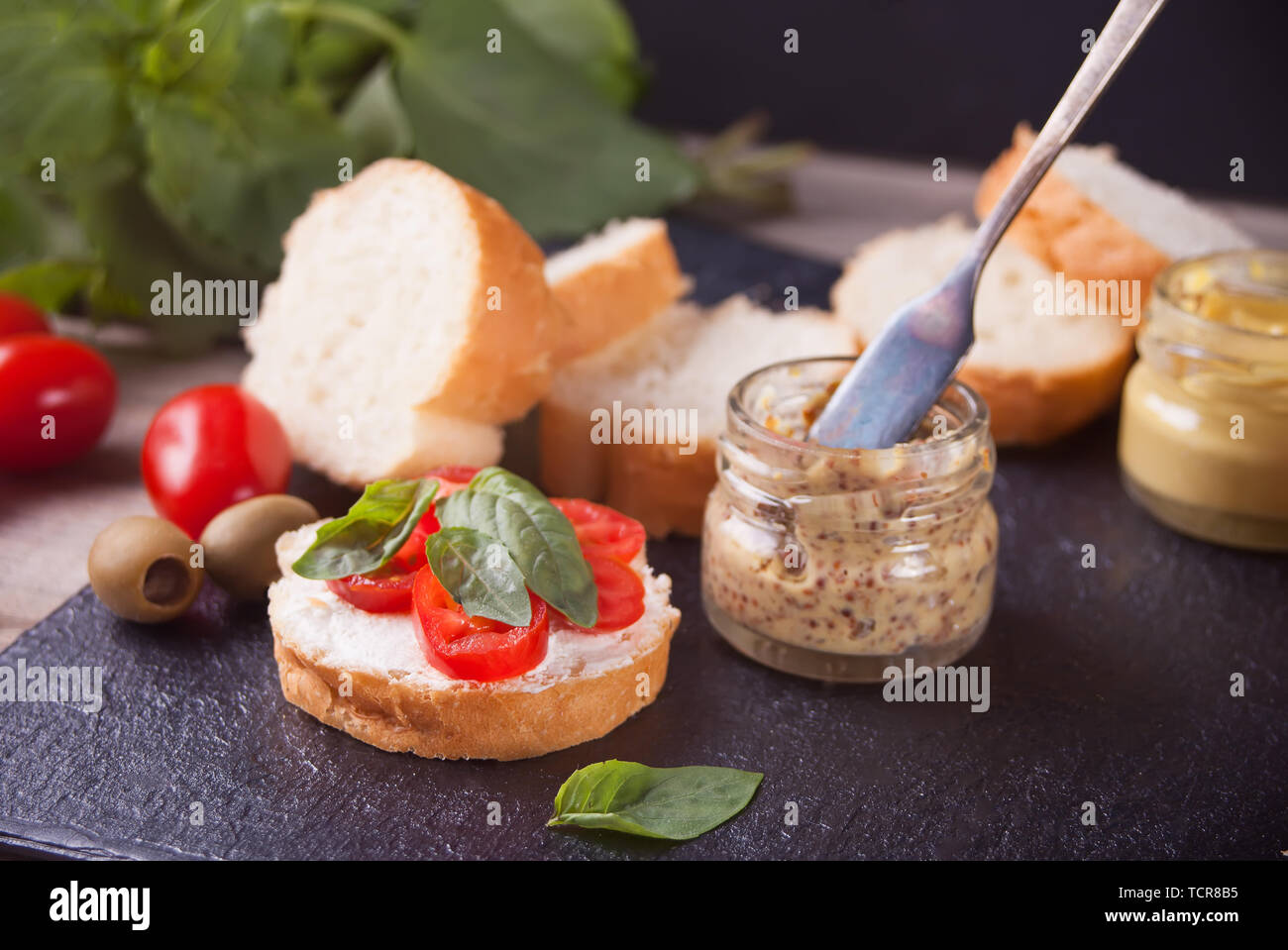 Крем Сыр Брускетта Амига Купить