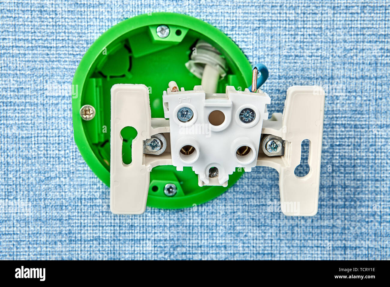 Electrical outlet box hires stock photography and images Alamy