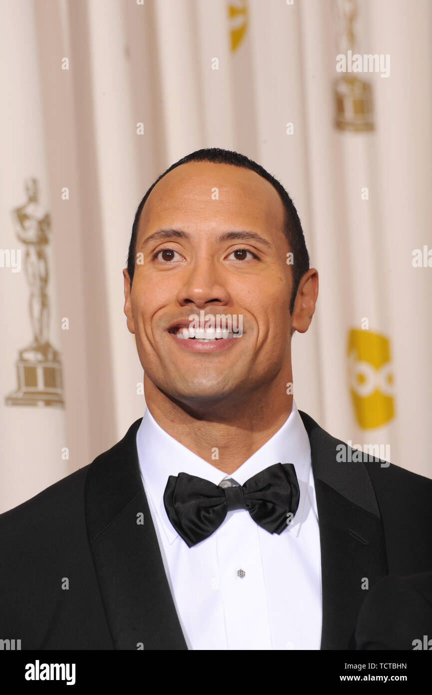 DWAYNE JOHNSON (AKA THE ROCK) BULLETPROOF MONK PREMIER CHINESE THEATRE  HOLLYWOOD LOS ANGELES USA 09 April 2003 Stock Photo - Alamy