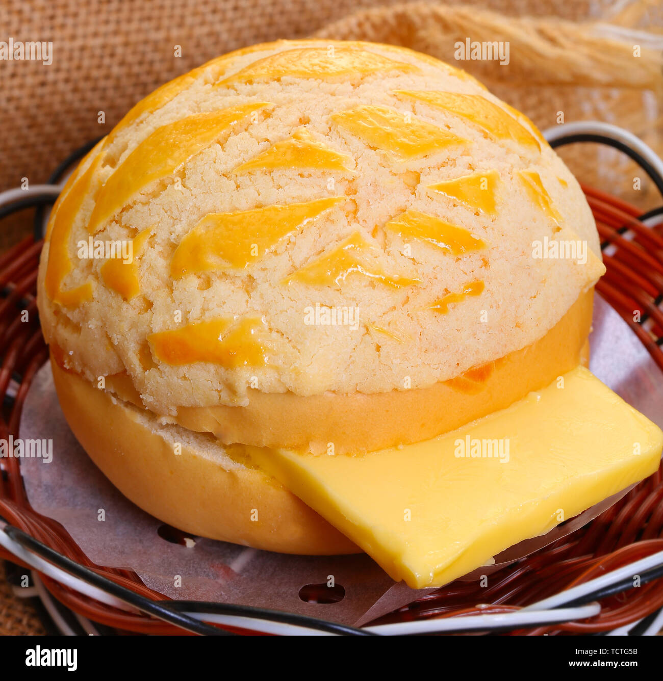 Pineapple bread hong kong hires stock photography and images Alamy
