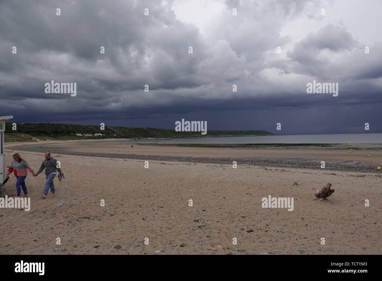 Gower, Swansea, Wales, UK. 10th June 2019. Weather Skies blacken as