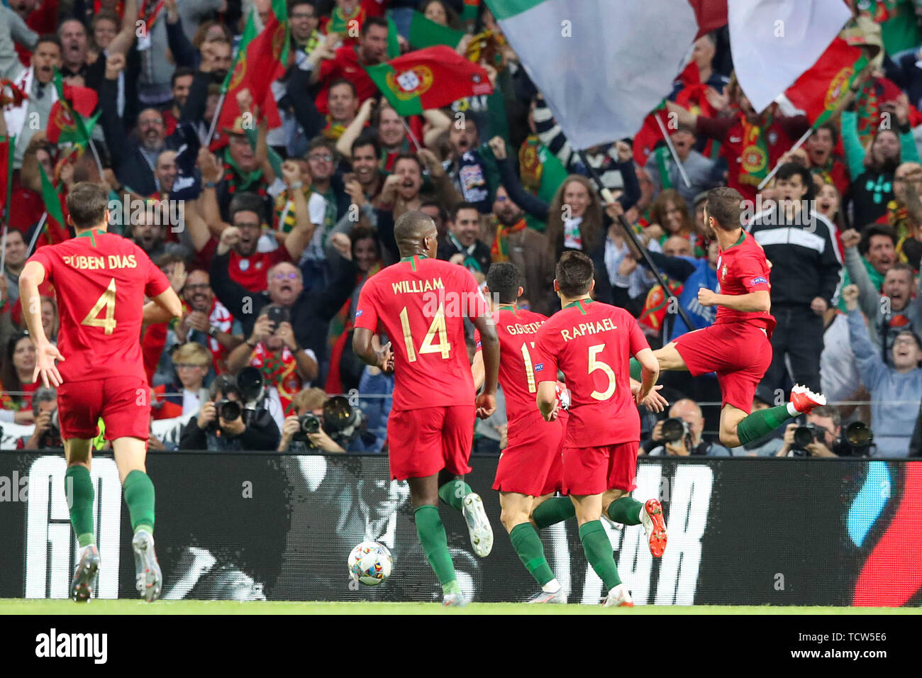 9 june 2019 Porto, Portugal Soccer Final Nations League Portugal v The Netherlands    Ruben Dias  of Portugal, William Carvalho  of Portugal, Gonçalo Guedes  of Portugal, Raphael Guerreiro  of Portugal, Bernardo Silva  of Portugal Stock Photo