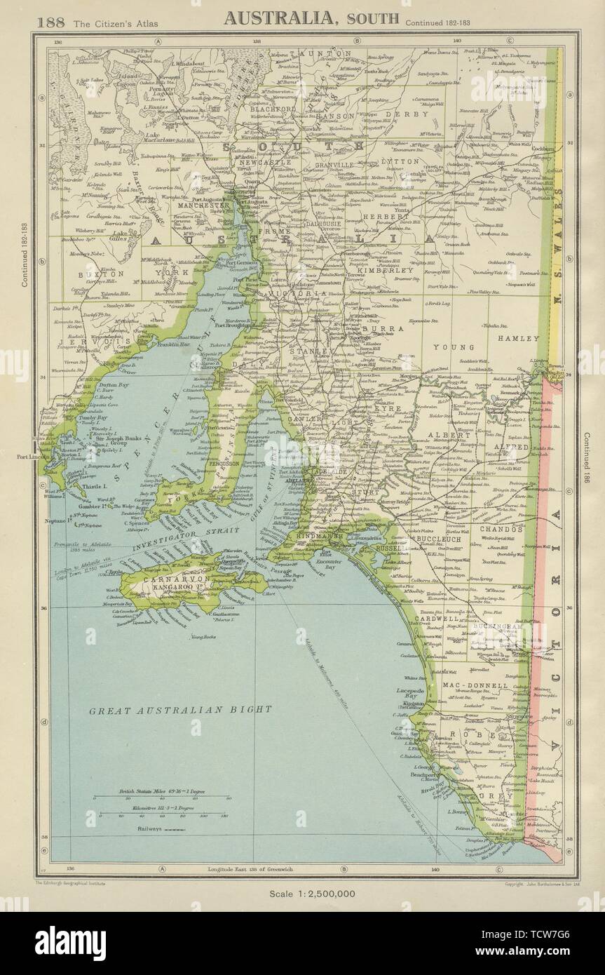 SOUTH AUSTRALIA shows counties Spencer Gulf of St Vincent. BARTHOLOMEW 1947 map Stock Photo