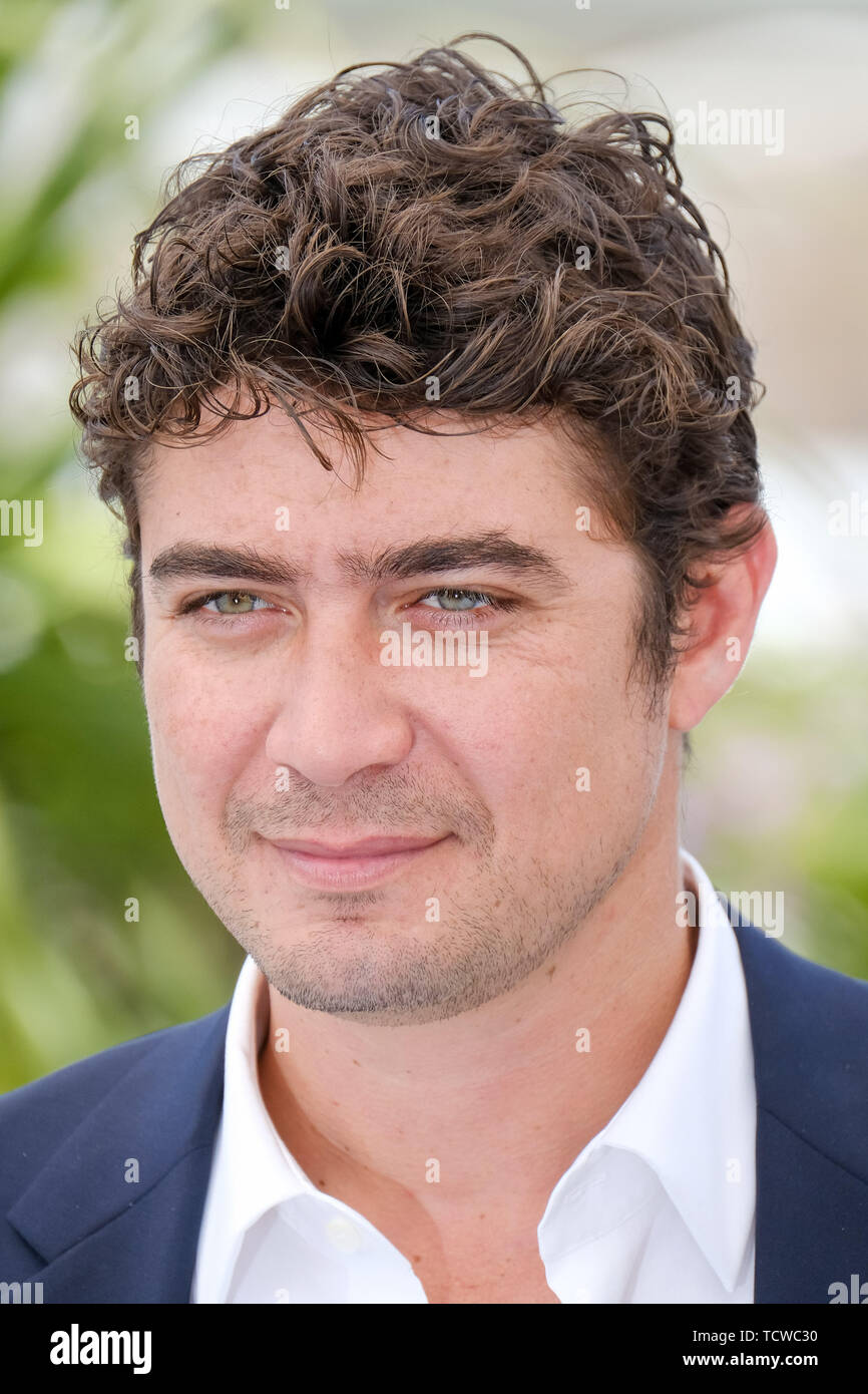Riccardo Scamarcio at the 'Euphoria' photocall on Tuesday 15 May 2018 as part of the 71st Cannes Film Festival held at Palais des Festivals, Cannes. Pictured: Riccardo Scamarcio. Stock Photo