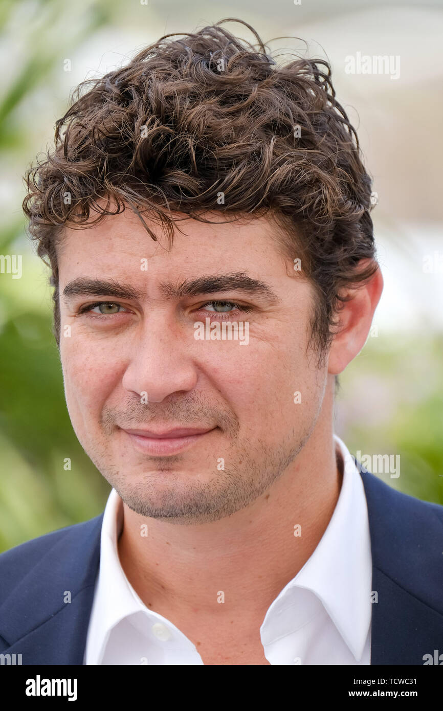 Riccardo Scamarcio at the 'Euphoria' photocall on Tuesday 15 May 2018 as part of the 71st Cannes Film Festival held at Palais des Festivals, Cannes. Pictured: Riccardo Scamarcio. Stock Photo