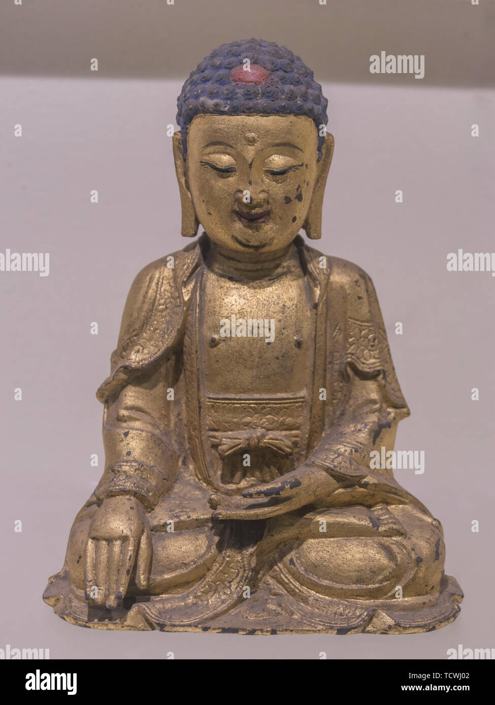 chinese-ming-dynasty-bronze-hi-res-stock-photography-and-images-alamy