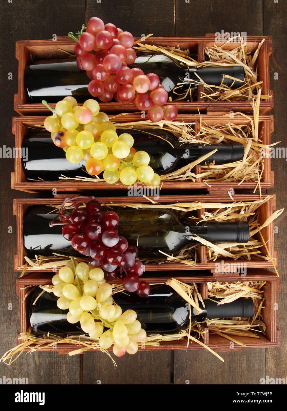 Table grape shipping hi-res stock photography and images - Alamy