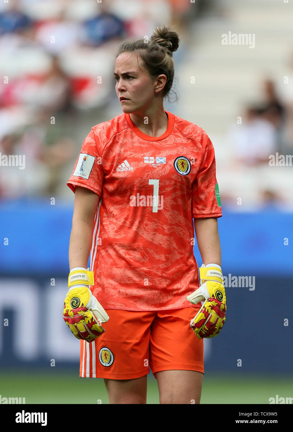 Scotland goalkeeper Lee Alexander during the FIFA Women's World Cup, Group  D match at the Stade de Nice Stock Photo - Alamy