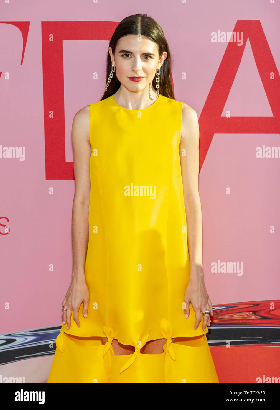 Grace Elizabeth wearing dress by Brandon Maxwell attends 2019 CFDA Fashion  Awards at Brooklyn Museum (Photo by Lev Radin / Pacific Press Stock Photo -  Alamy
