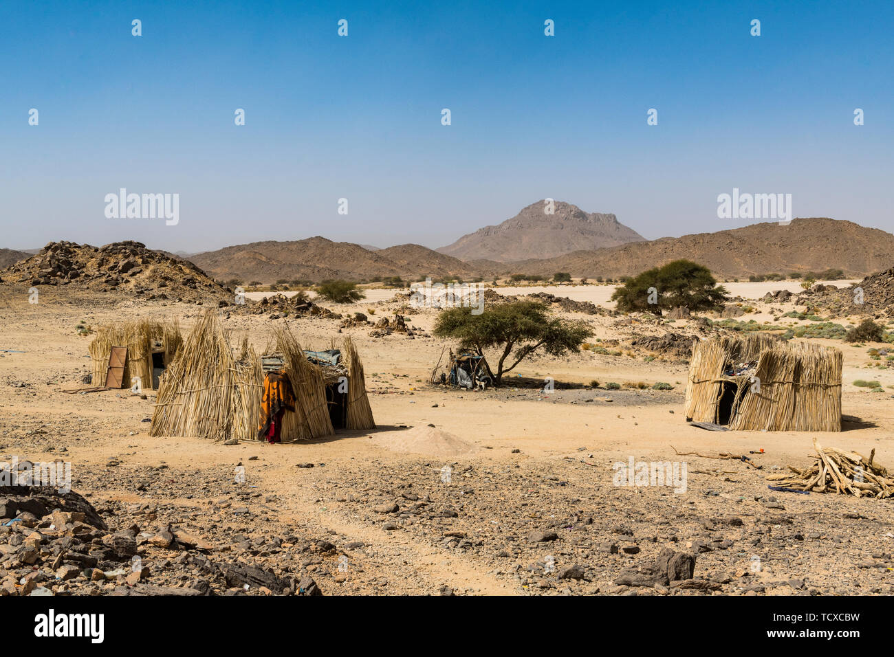 Traditional Tuareg housing near Tamanrasset, Algeria, North Africa, Africa Stock Photo