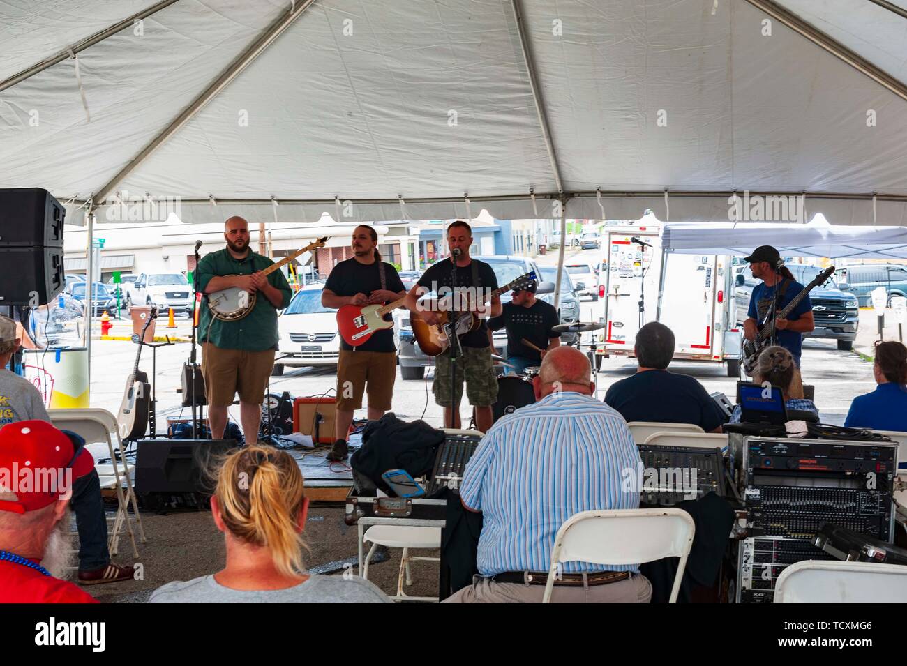 Beer Cheese Festival Winchester Kentucky Stock Photo Alamy
