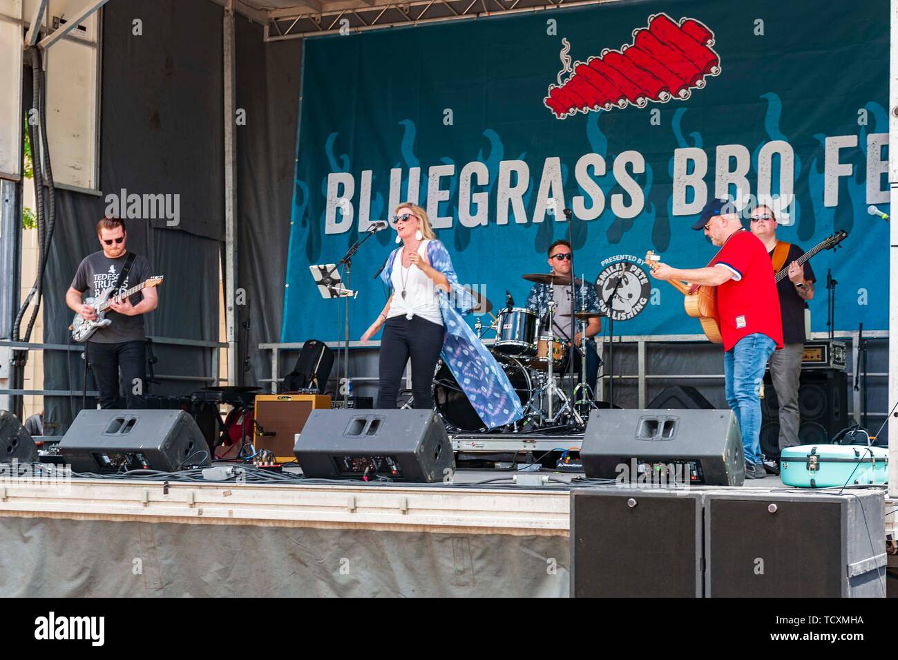 Kentucky bluegrass festival hires stock photography and images Alamy