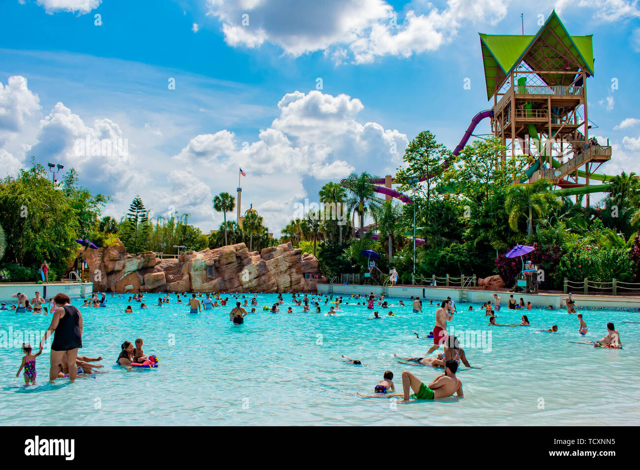 Orlando Florida April 07 19 Panoramic View Of Aquatica Water Park And Hilton Hotel In International Drive Area Stock Photo Alamy Orlando Florida April 07 19 Panoramic View Of Aquatica Water Park And Hilton Hotel In International Drive Area Stock Photo Alamy
