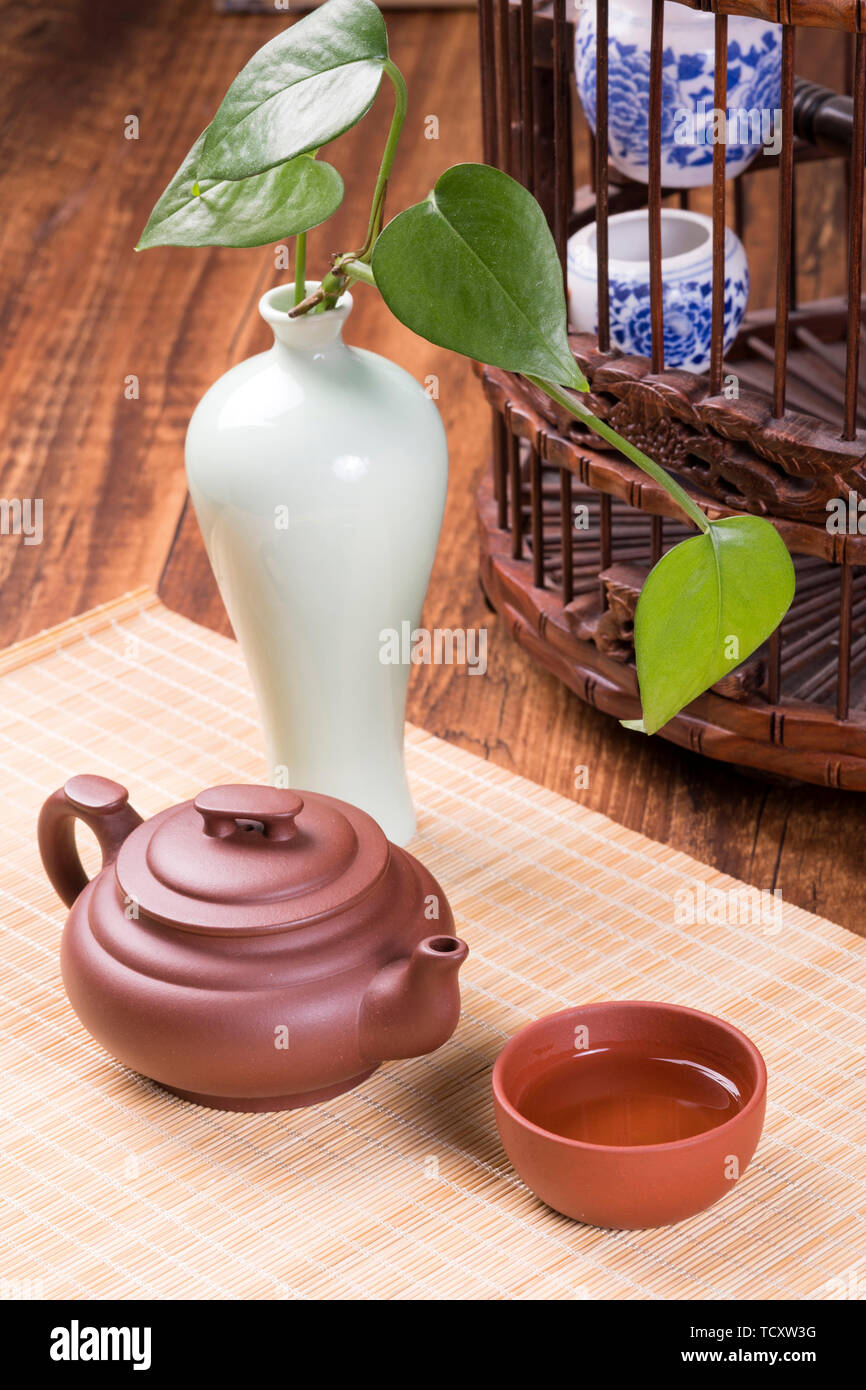 purple sand tea set Stock Photo - Alamy