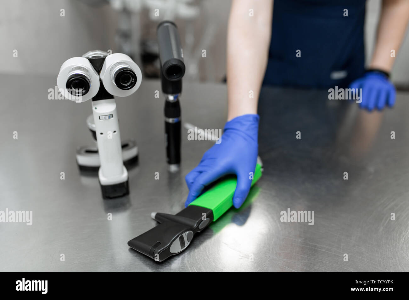 Medical professional ophthalmologist tools like slit lamp