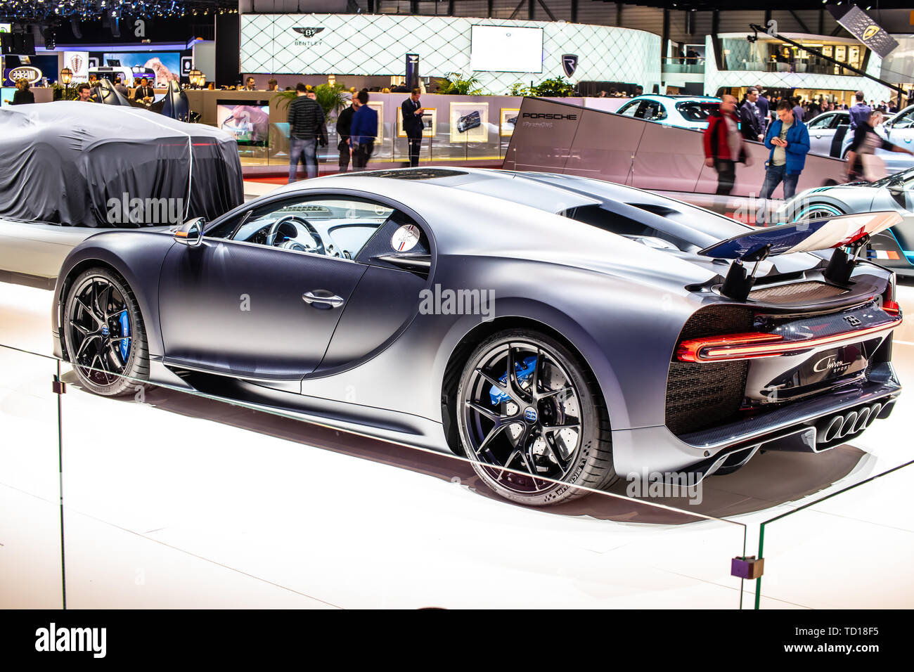 Bugatti chiron engine hi-res stock photography and images - Alamy