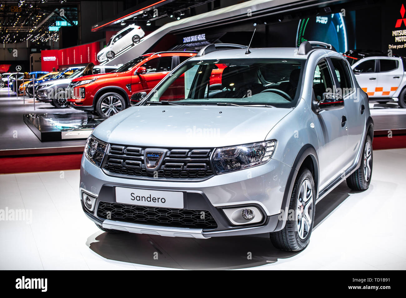 Dacia sandero stepway hi-res stock photography and images - Alamy