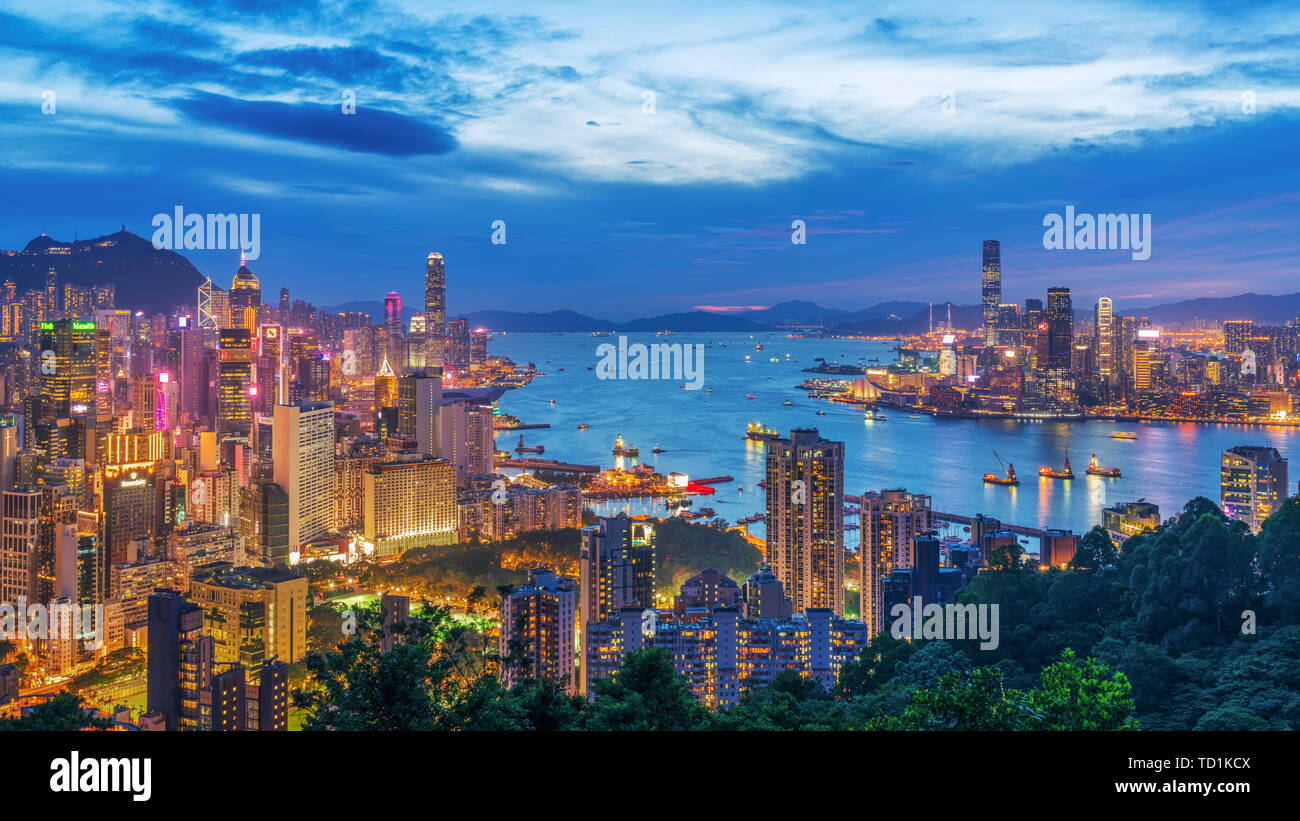 Night view of Victoria Harbour, Hong Kong Stock Photo - Alamy