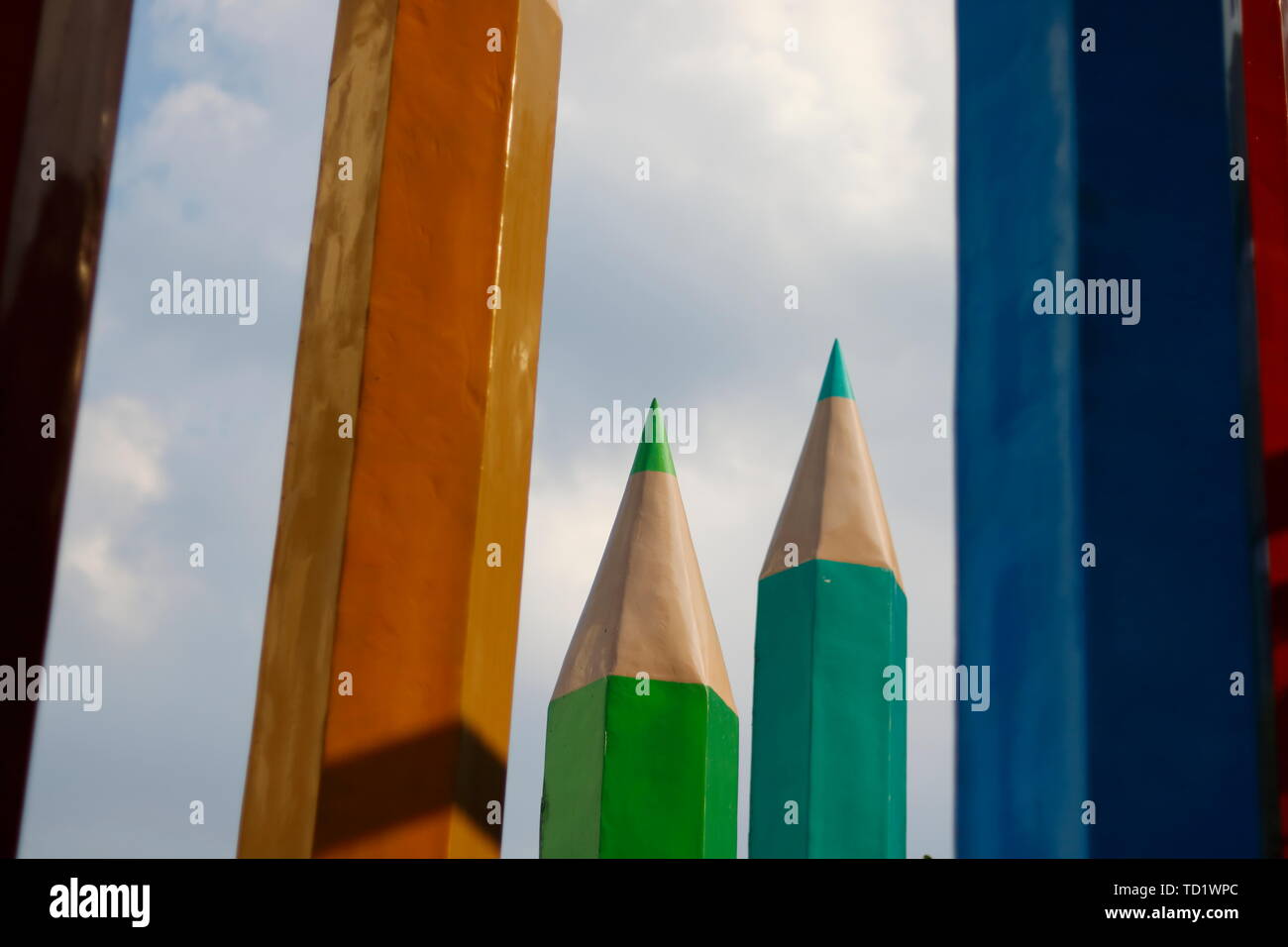 Blue sky pencil hires stock photography and images Alamy