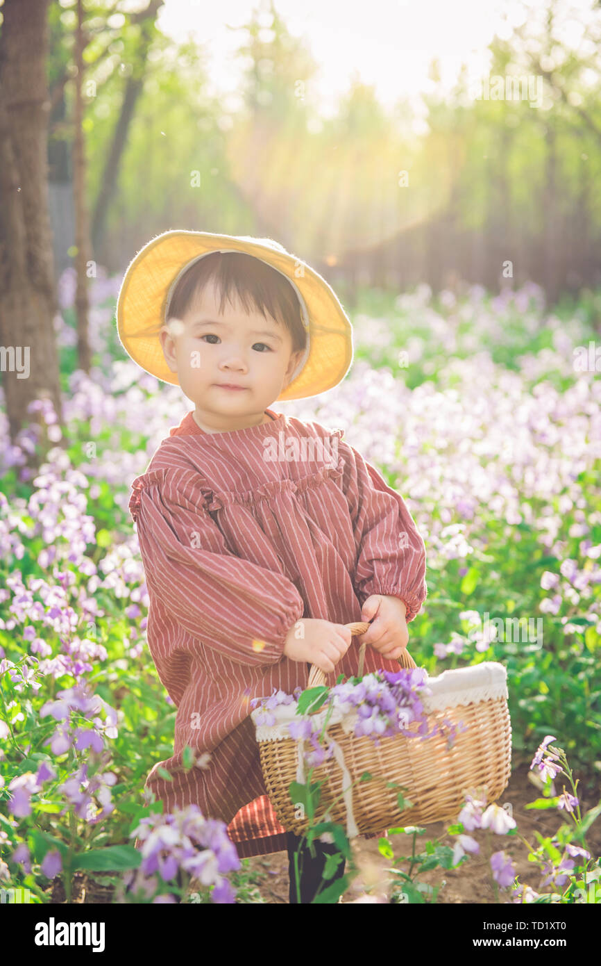 Flower parent and child hi-res stock photography and images - Alamy