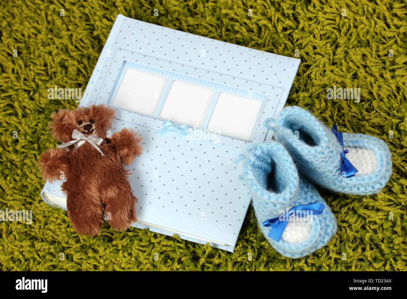 Boy blue teddy bear present hires stock photography and images Alamy
