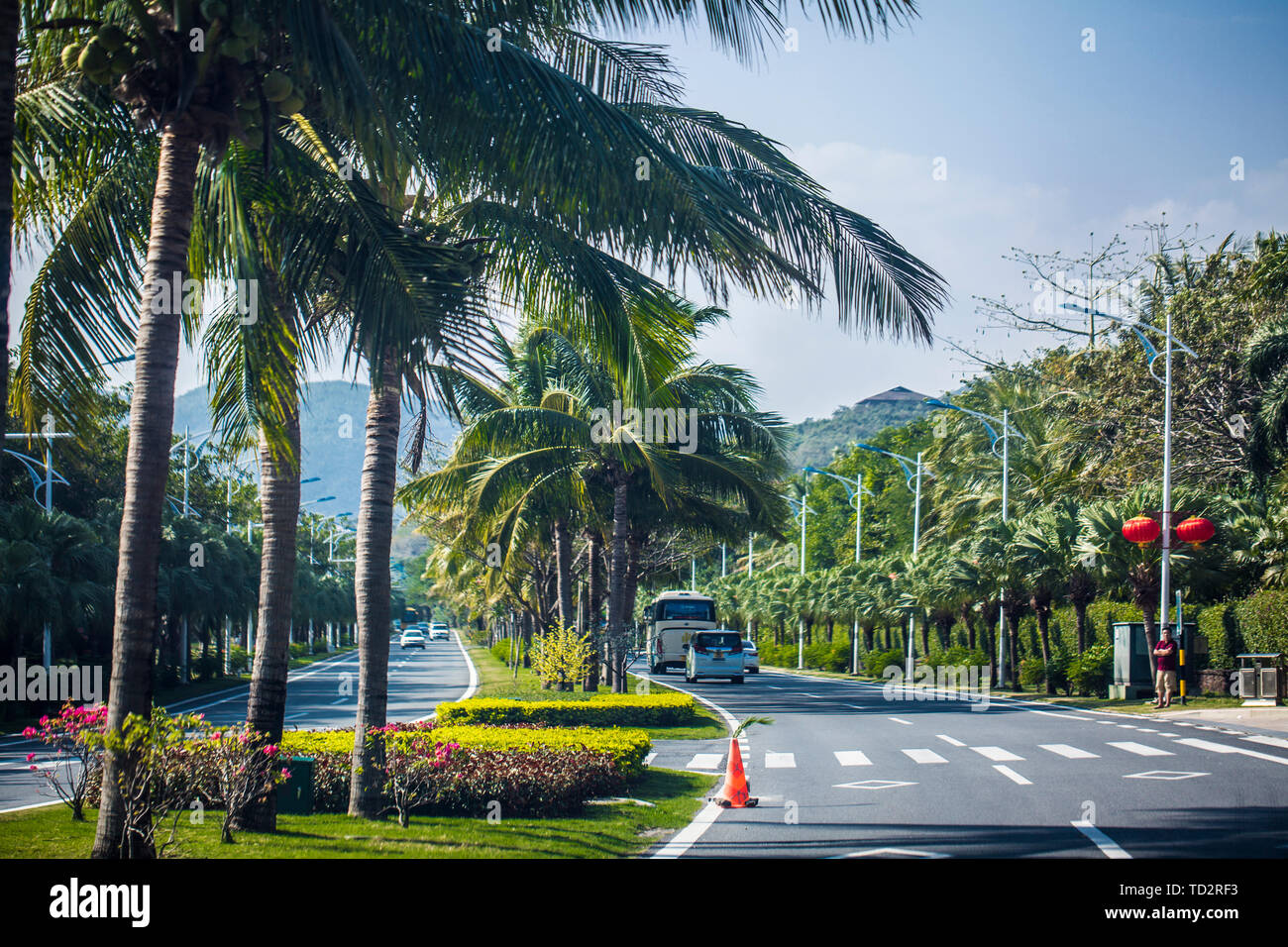 No one to visit the road hi-res stock photography and images - Alamy