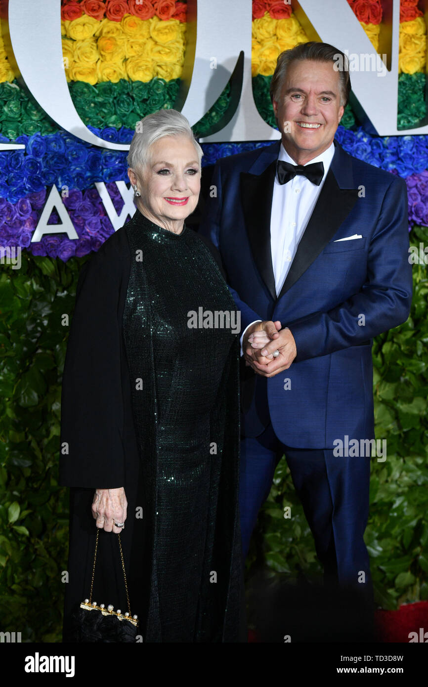 73rd Annual Tony Awards, Arrivals, Radio City Music Hall, New York, USA - 09 Jun 2019 - Shirley Jones and Shaun Cassidy Stock Photo