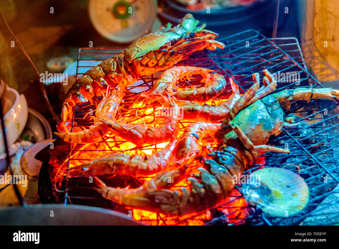 Grilled lobster in Nha Zhuang, Vietnam Stock Photo Alamy